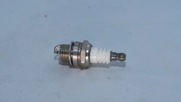 Spark plug NGK BPMR7A PART NO. 00004007000