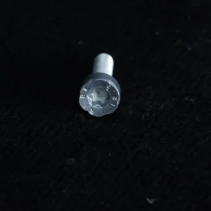 Spline screw IS-M5x18 PART NUMBER 90223411010